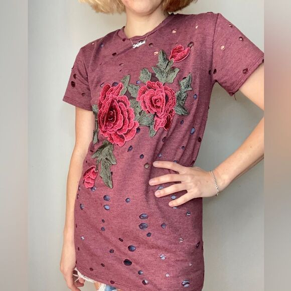 Local Lab Rose 3D Destroyed Shirt - Picture 9 of 9